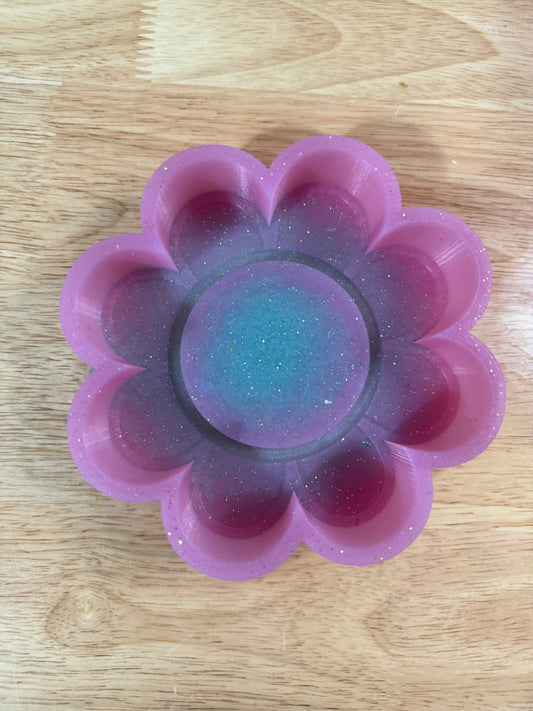 Daisy shaker Destash Mold