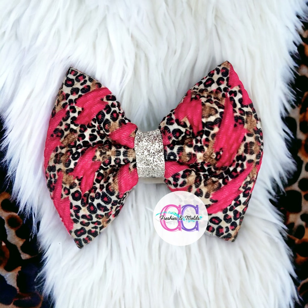 Leopard Print Lightening bolt Freshie Bow